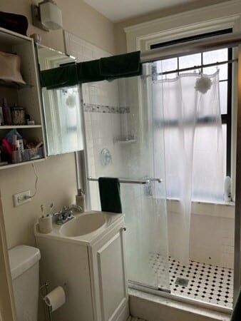 Building Photo - 110 Riverway