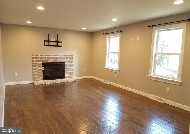 Foto del edificio - 914 Tuckerton Rd