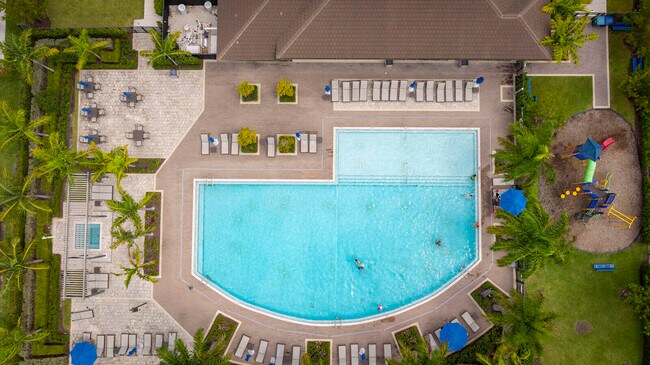 Foto del edificio - 21040 NE 2nd Ct