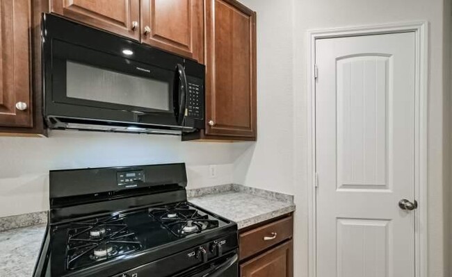 Foto del edificio - 3 bedroom in Conroe TX 77303