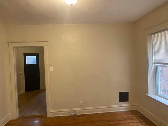 Foto del edificio - 2119 Maury Ave
