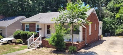Building Photo - 1112 S Benbow Rd