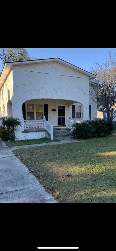 Primary Photo - FOR RENT