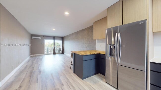 Foto del edificio - 13105 Ixora Ct