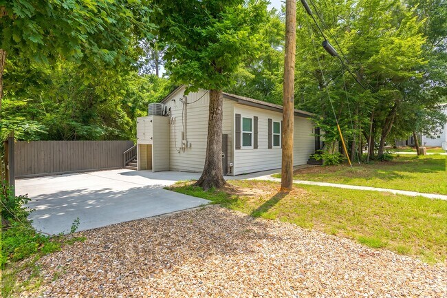 Building Photo - 28 Parsons Valley Dr