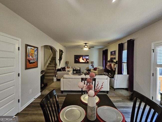 Foto del edificio - 4962 Zoya Ct