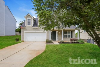 Building Photo - 7925 Donet Terrace Dr