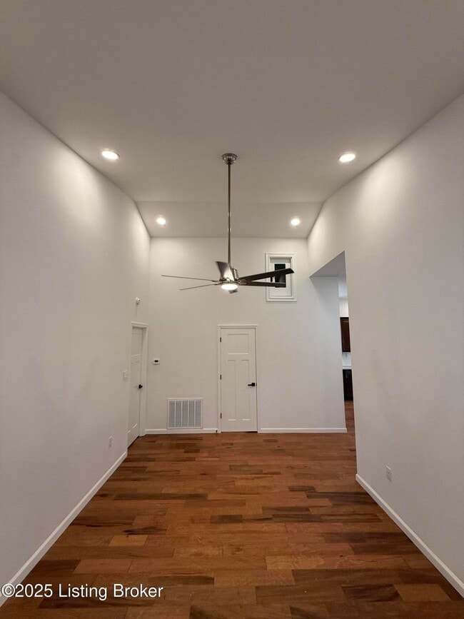 Building Photo - 13416 Reamers Rd