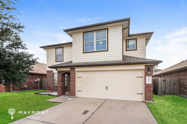 Building Photo - Charming 5-Bed, 2.5-Bath Home with Covered...