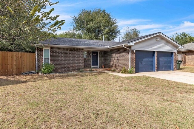 Building Photo - 1611 Briarcliff Ct