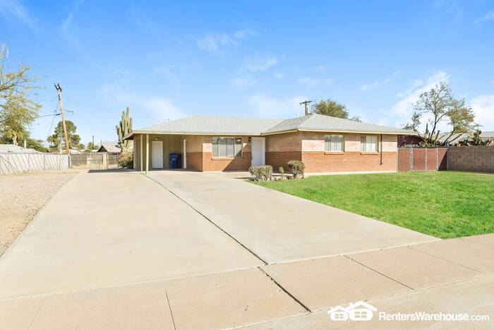 Primary Photo - Recently updated 3 Bed, 2 Bath home in Tuc...