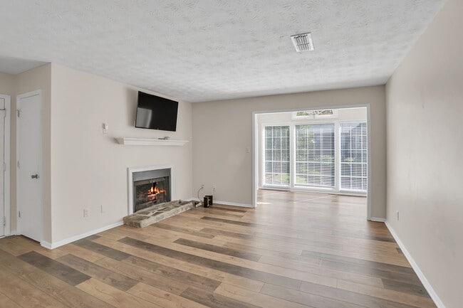 Photo - 1408 Country Park Dr Apartment