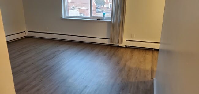 Building Photo - Sunrise Place