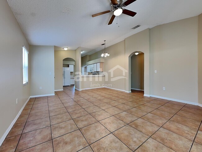 Foto del edificio - 4426 Country Hills Blvd