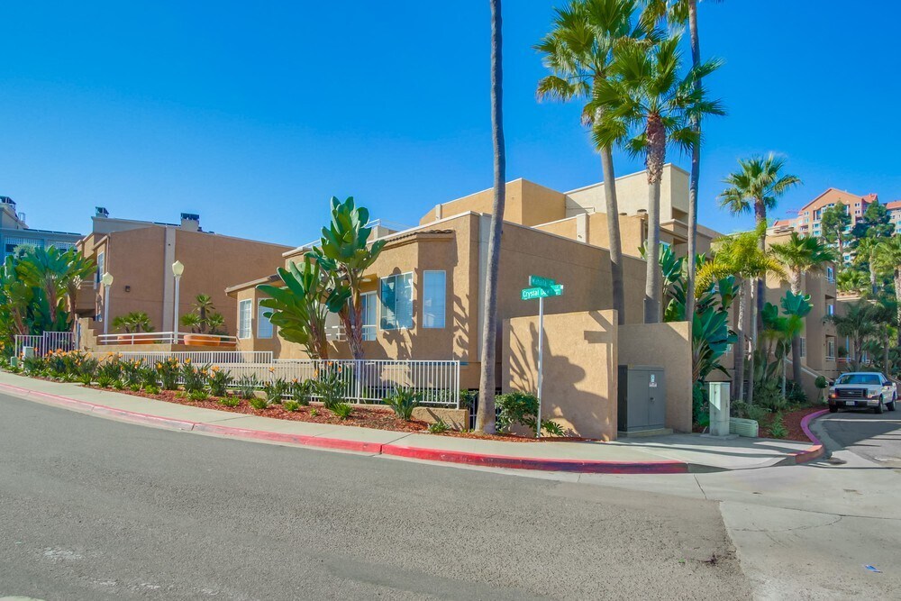 Primary Photo - 3969 Mahaila Ave