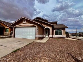 Building Photo - 14160 Lasso Rock Dr