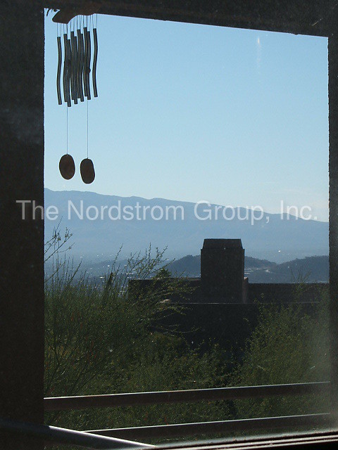 Building Photo - 6655 N Canyon Crest Dr