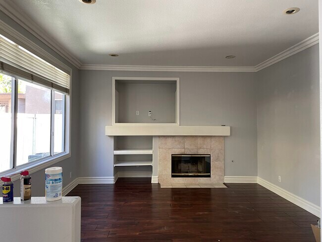 Foto del edificio - 5749 E Pinyon Pine Dr