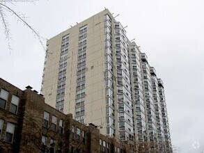 Building Photo - 720 W Gordon Terrace