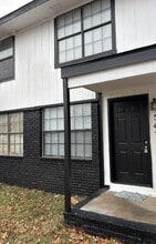 Building Photo - 539 N Betty Jo Dr