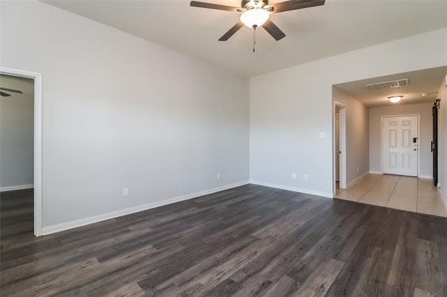 Building Photo - 130 Alamo Way