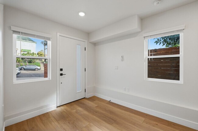 Foto del edificio - 2735 Broadway-5