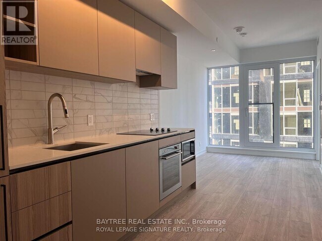 Building Photo - 55 Mercer St
