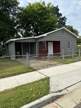 Building Photo - 717 Jefferson Ave