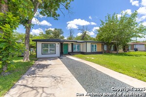 Building Photo - 123 Marchmont Ln