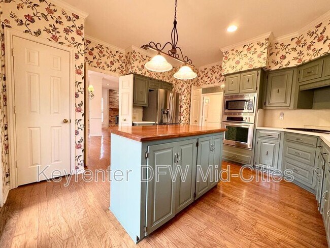 Foto del edificio - 2908 Old Mill Run