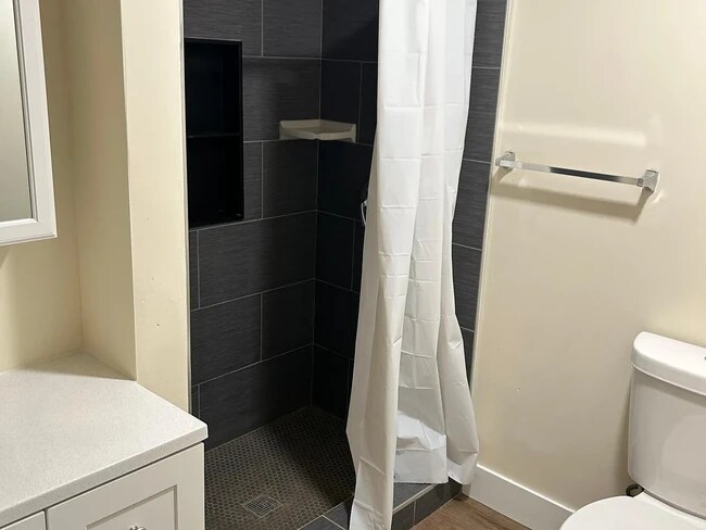 Building Photo - 2831 Griffin Ave