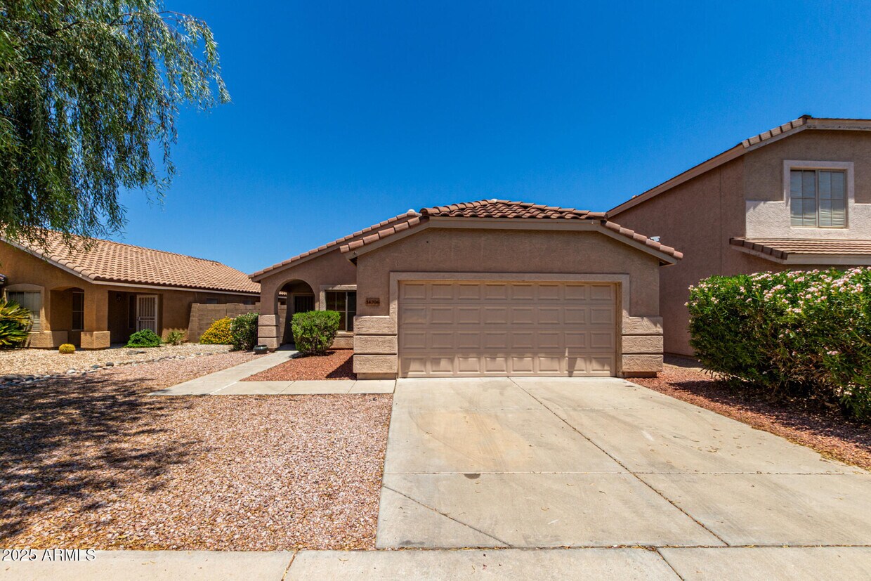 Foto principal - 14706 W Ely Dr