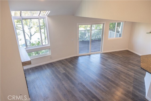 Building Photo - 120 Santa Rosa Ct