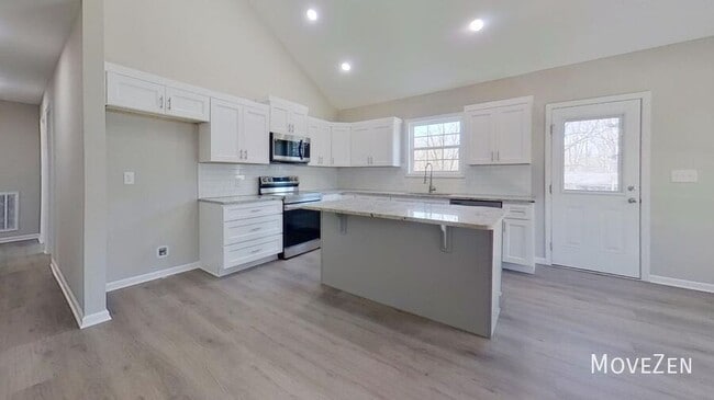 Building Photo - 215 Agner Ln