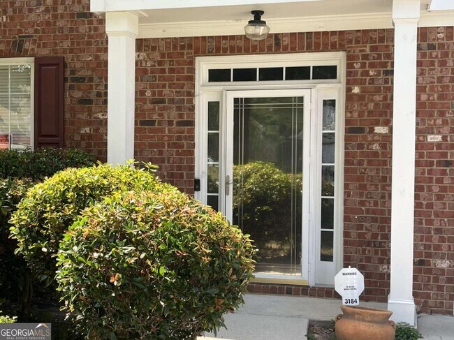 Foto del edificio - 3184 Elmwood Ct