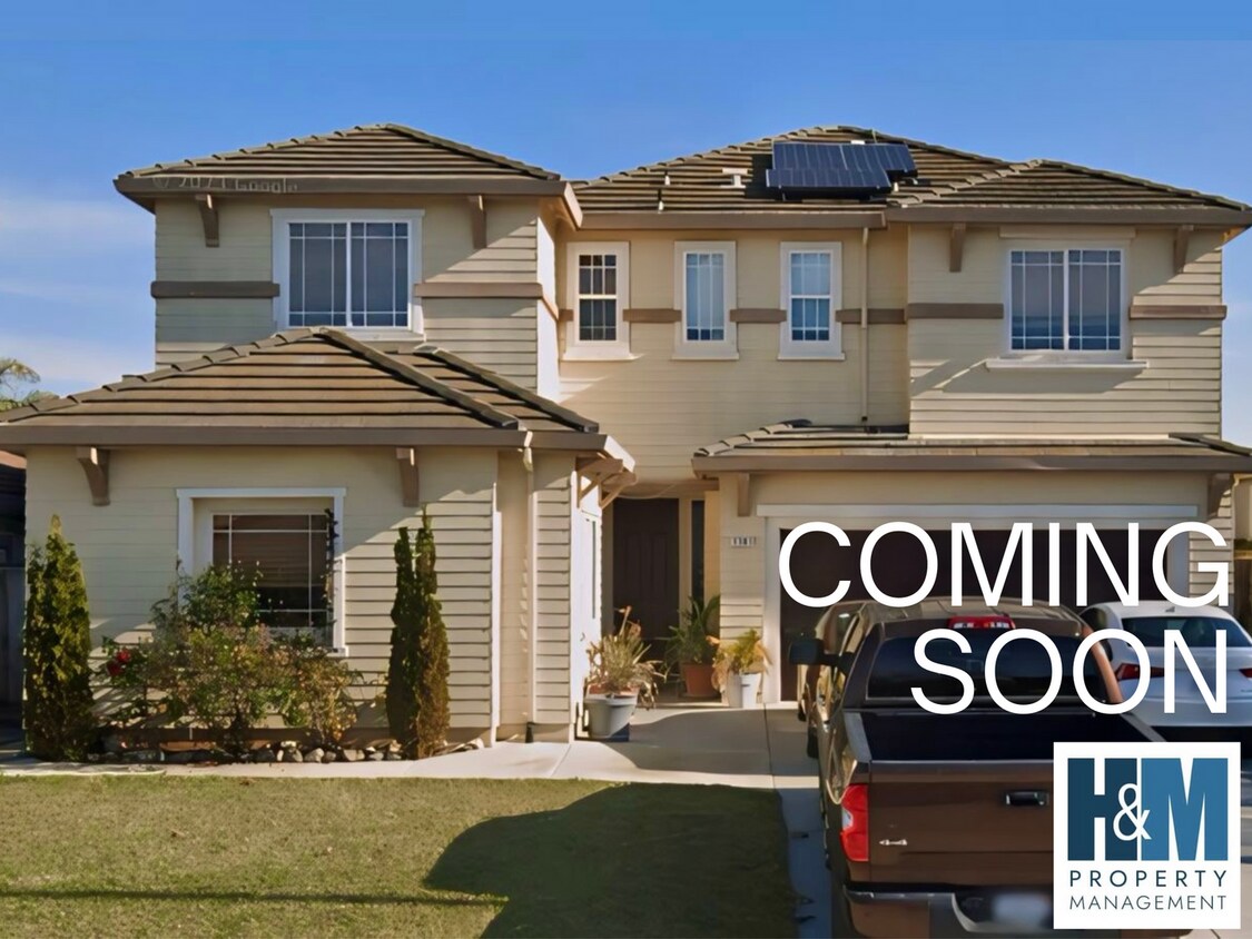 Primary Photo - Conveniently Located Home