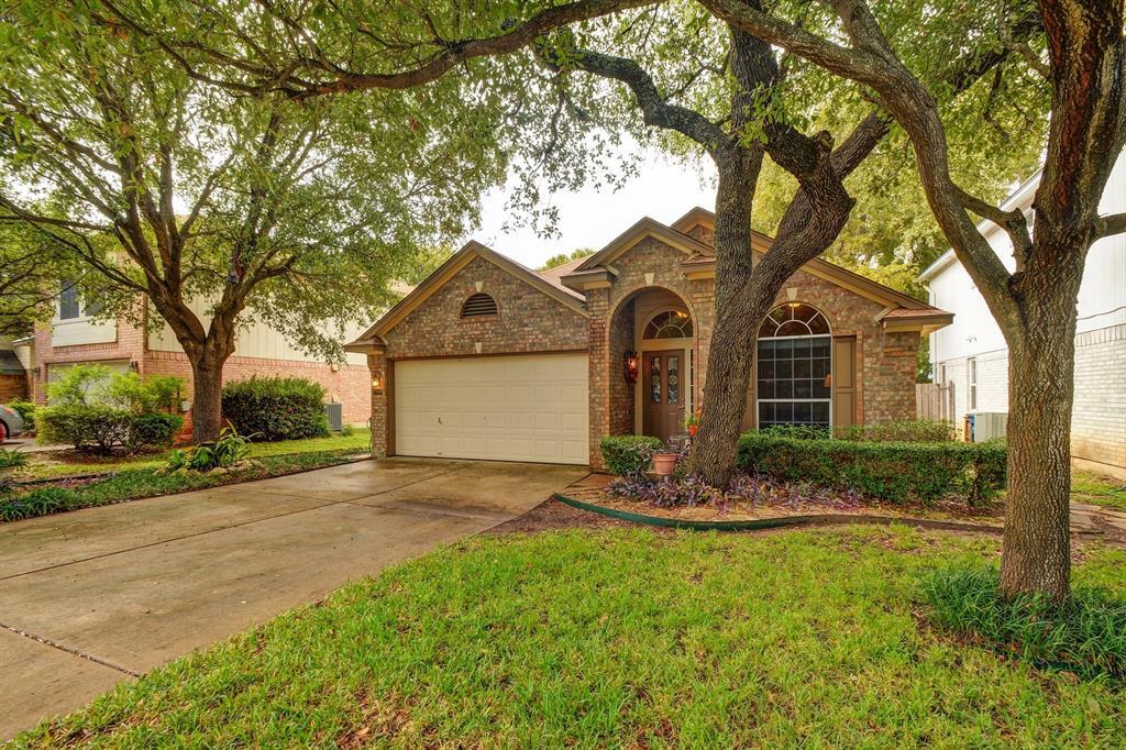 Primary Photo - 2949 Lagerway Cove