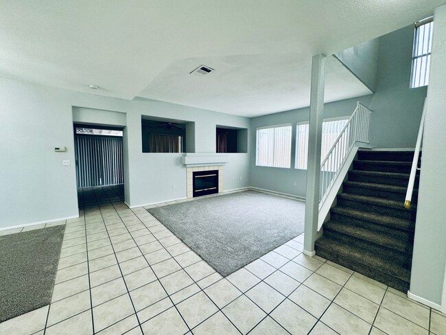 Building Photo - Beautiful Two Story Centrally Located Feat...