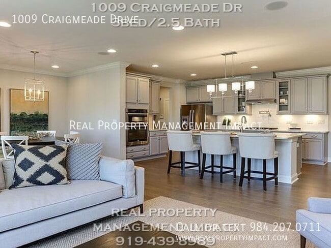 Building Photo - 1009 Craigmeade Dr
