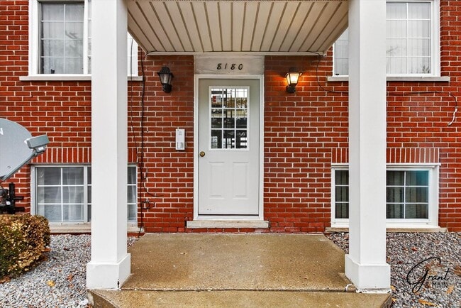 Building Photo - 1 bedroom $1150