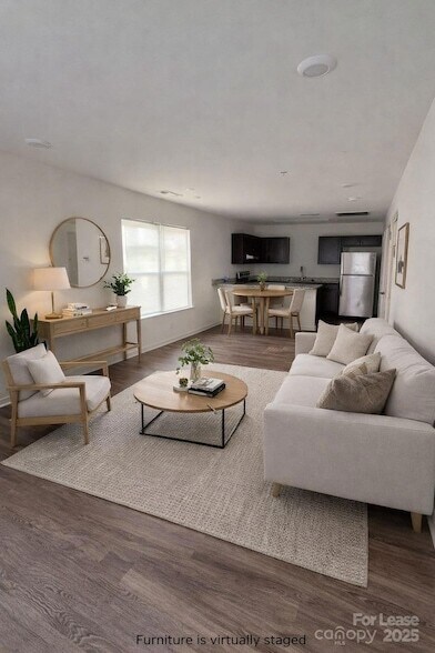 Foto del edificio - 2525 Oakdale Rd