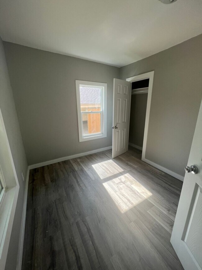 Foto del edificio - 1 bedroom/1 bathroom house