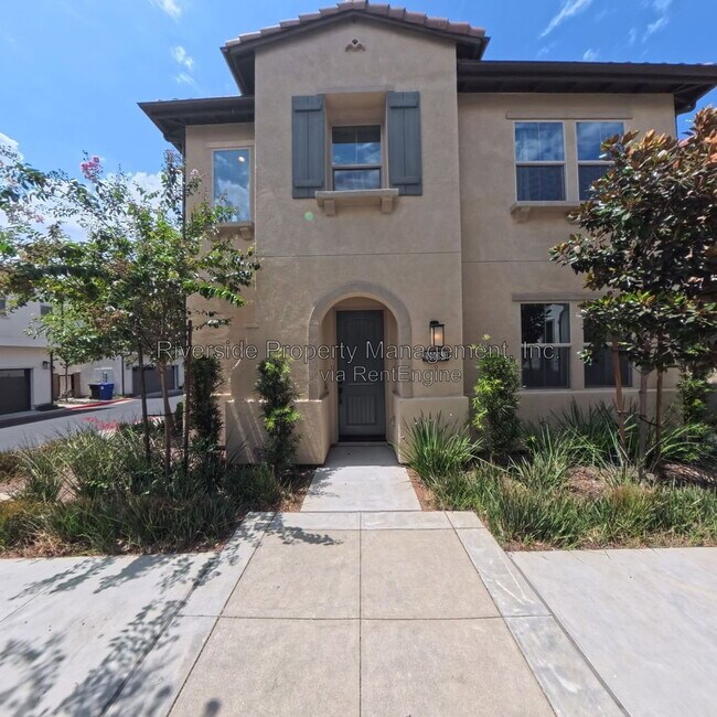 Foto del edificio - 16008 Jamie Ln