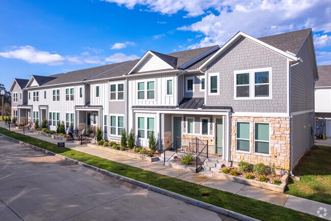 Villages of Carmel Townhouses for Rent Denton, TX