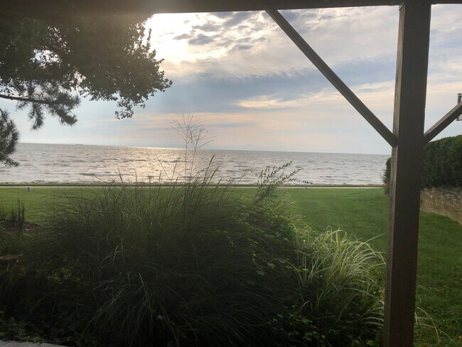 Foto del edificio - Lovely Chesapeake Bay Home