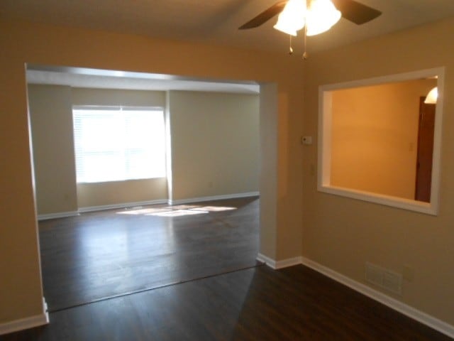 Foto del edificio - 12400 Bentwood Farms Dr