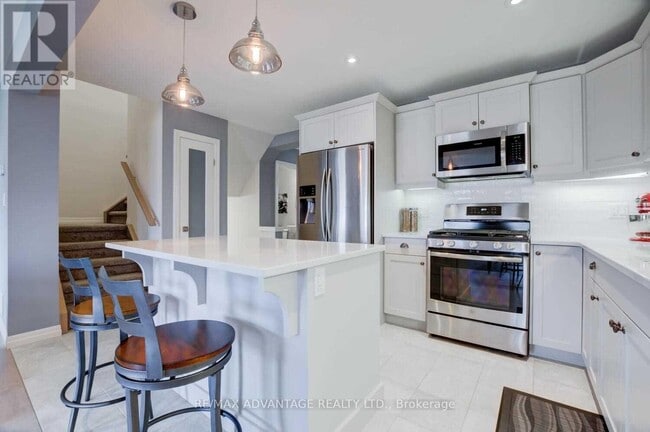 Building Photo - 258 Peach Tree Blvd