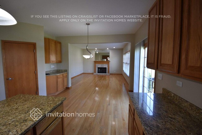 Building Photo - 21453 English Dr