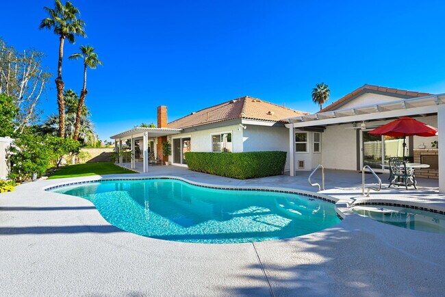 Building Photo - 72890 Amber St