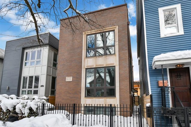 Primary Photo - 2135 N Bingham St